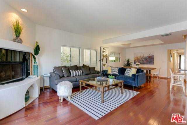124 Fleet Street #2 Marina Del Rey, CA 90292