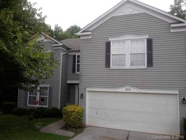 8609 Old Potters Rd Charlotte, NC 28269 | MLS 3539715 Photo 1