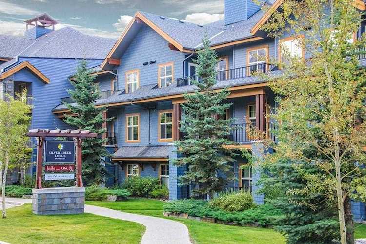 1818 Mountain Avenue #116B Canmore, AB T1W 3M3