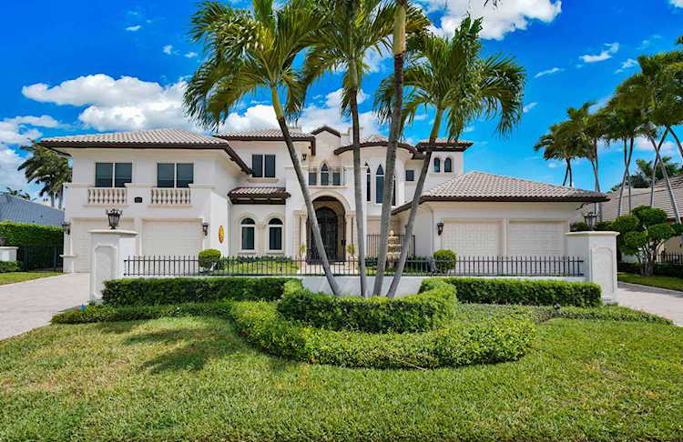 215 Royal Palm Way Boca Raton, FL 33432