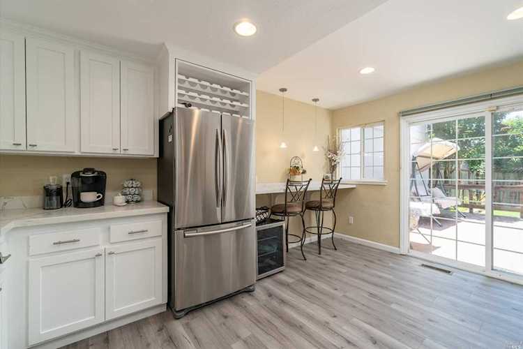 1702 Capella Court Petaluma, CA 94954 | MLS 21915536 Photo 1