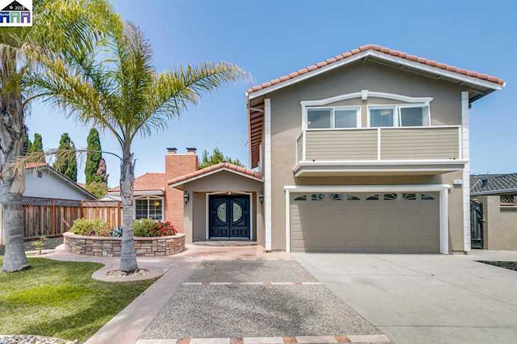 7821 Hermitage Ave Newark, CA 94560 | MLS 40876809 Photo 1