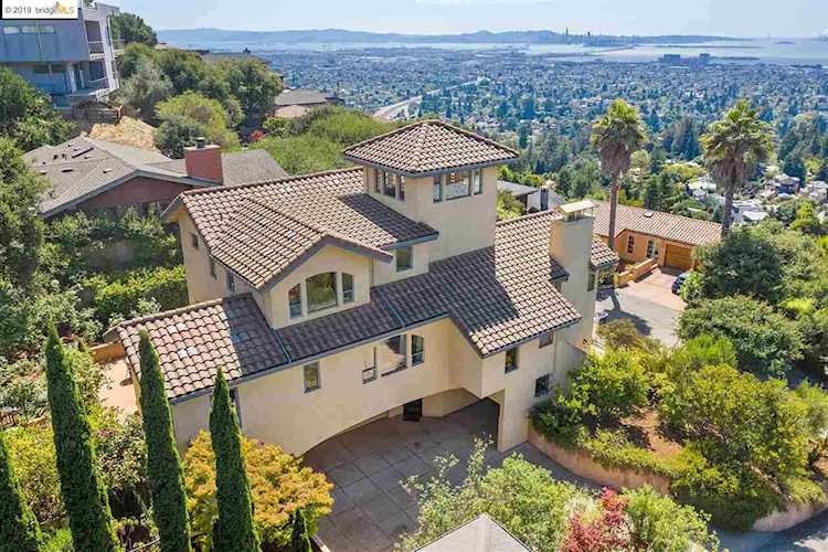 1395 Grand View Dr Berkeley, CA 94705 | MLS 40878076 Photo 1