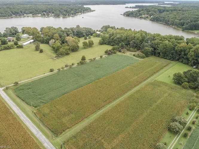 5+ACR Freeport Rd Gloucester, VA 23061