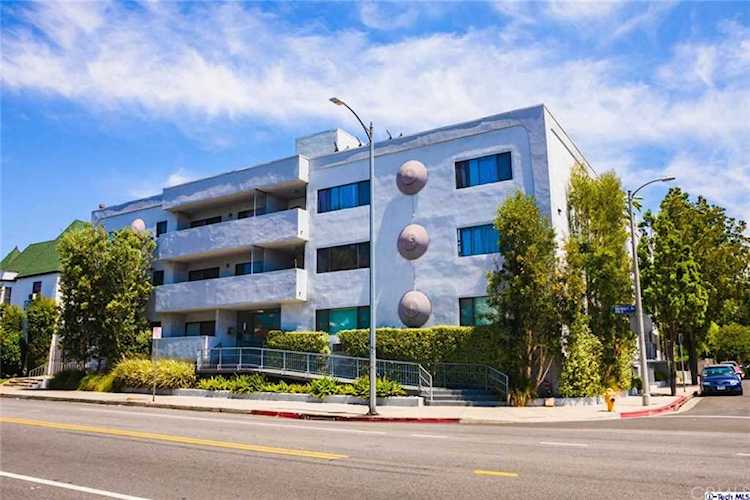 1930 N Vermont Avenue #208, Los Angeles, CA 90027 | MLS# 319003470 Photo 1