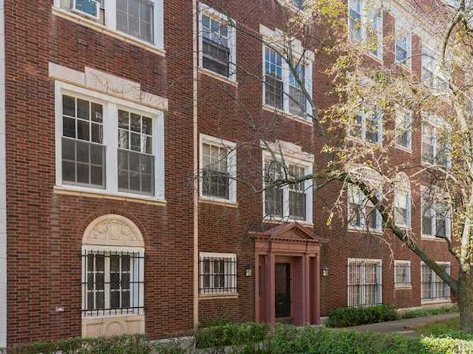 4916 S Drexel Blvd #1W Chicago, IL 60615