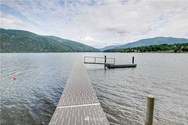 1222 S Lake Whatcom Blvd Sedro Woolley Wa 98284 Mls