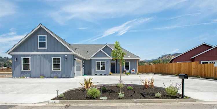 77 Dorchester Drive Santa Rosa, CA 95403 | MLS 21913321 Photo 1
