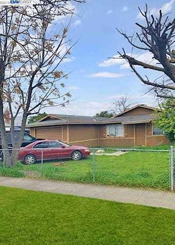 33 E Lemon Fresno, CA 93706
