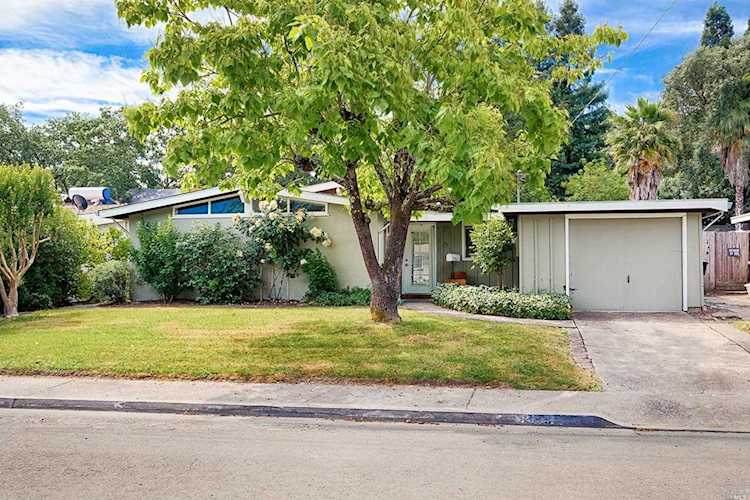 926 Glenwood Drive Sonoma, CA 95476 | MLS 21916193 Photo 1