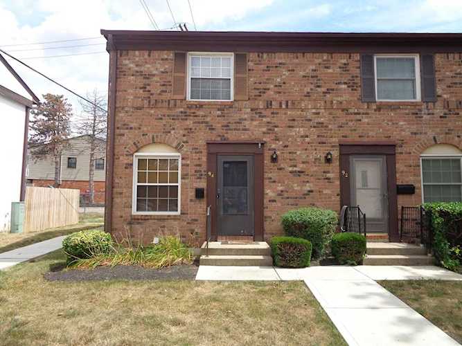 94 Tarryton Court Columbus, OH 43228 | MLS 219032118 Photo 1