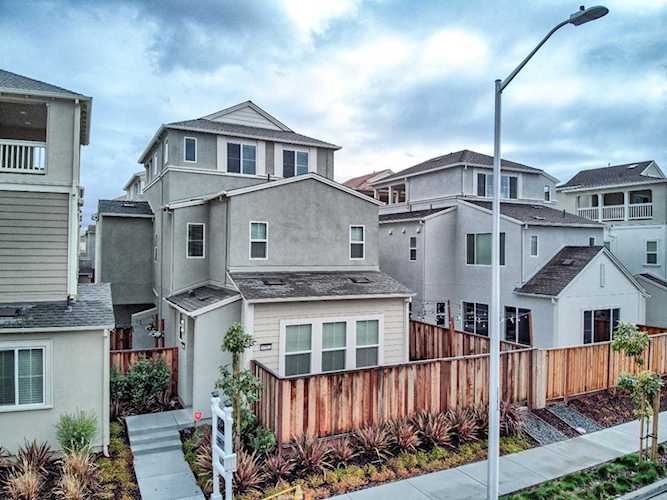 37922 Spring Tide Road Newark, CA 94560 | MLS 52183326 Photo 1