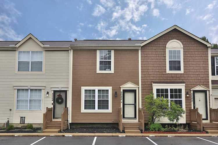$107,900 - For sale - 5082 Springdale Boulevard, Hilliard, OH 43026 - MLS#219026374 - Franklin. - Move-in ready, Two story condo with new carpet. Open floor plan with large Family room and eating... Photo 1