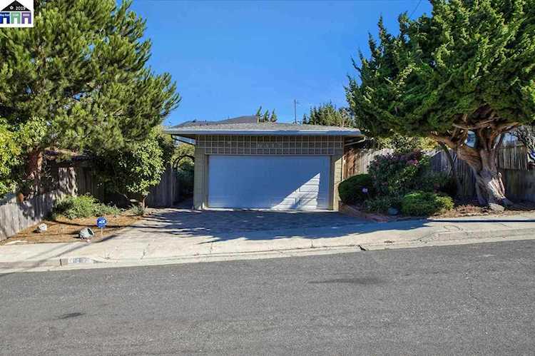 6417 Alta Vista Dr El Cerrito, CA 94530 | MLS 40880102 Photo 1