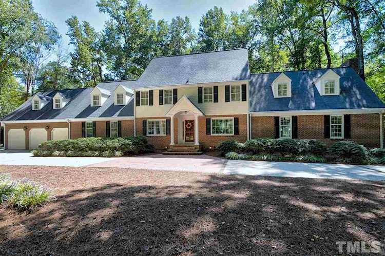 305 Queensferry Drive Cary, NC 27511