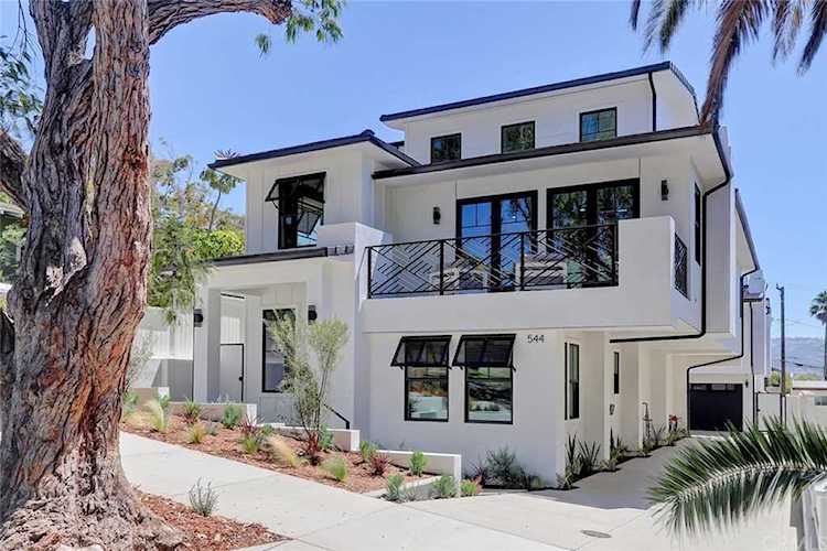 544 Avenue A #A Redondo Beach, CA 90277 | MLS SB19206763 Photo 1