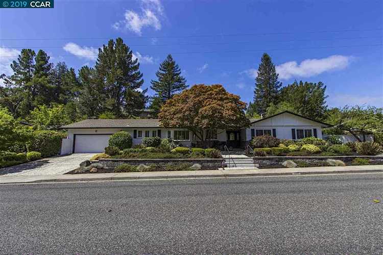 122 Corliss Drive Moraga, CA 94556 | MLS 40877760 Photo 1