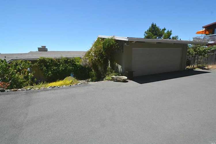 1806 Lagoon View Drive Tiburon, CA 94920 | MLS 21921199 Photo 1