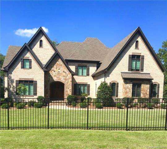 1119 Rembrandt Circle Charlotte, NC 28211