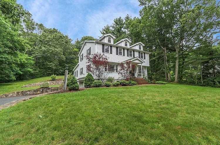 214 Causeway Street, Medfield, MA 02052 - $660,000 - MLS#72558815 Photo 1