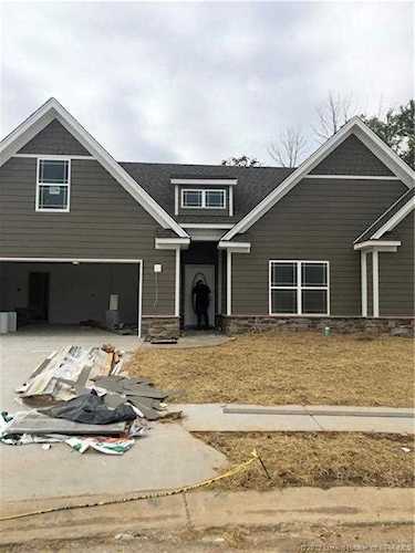 1043 Villas Court Greenville, IN 47124 | MLS 2019010528 Photo 1