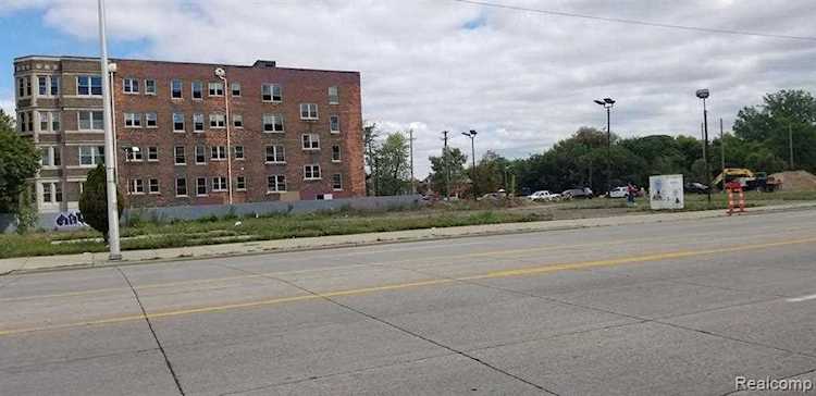 8400 Woodward Ave Detroit, MI 48202 | MLS 219090178 Photo 1