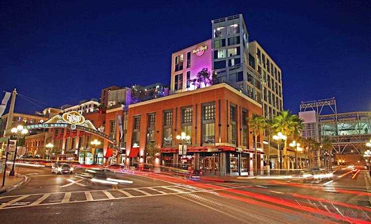 207 5Th Ave #944 San Diego, CA 92101