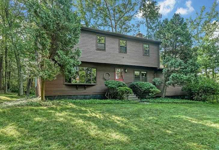 226 Causeway Street, Medfield, MA 02052 - $455,000 - MLS#72560186 Photo 1