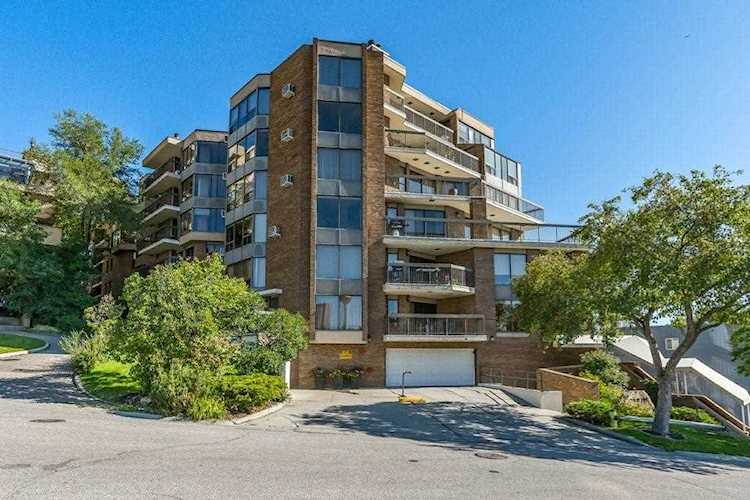 320 Meredith Road NE #301 Calgary, AB T2E 5A6