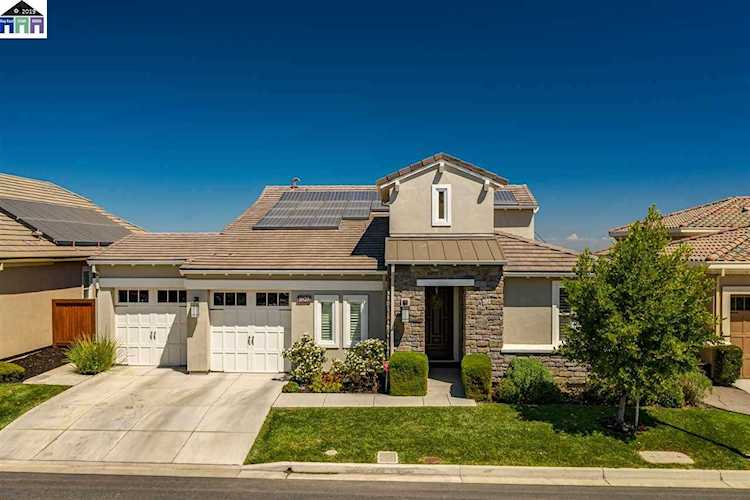 1020 Malbec Court Brentwood, CA 94513 | MLS 40881147 Photo 1