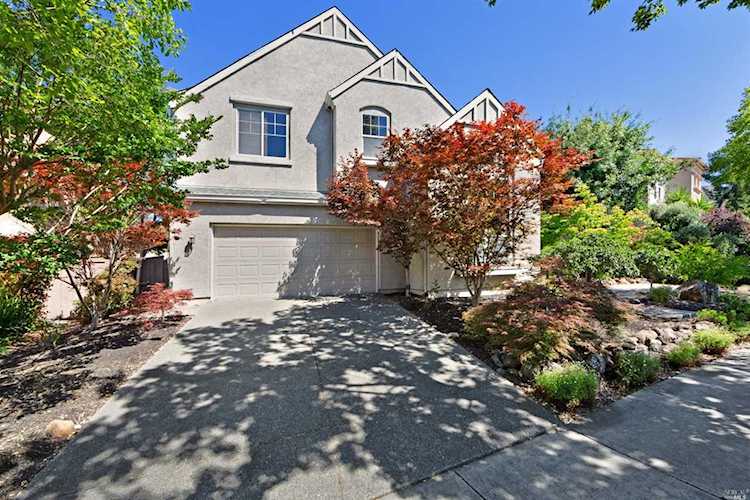 1807 Turtle Creek Way Petaluma, CA 94954 | MLS 21916865 Photo 1