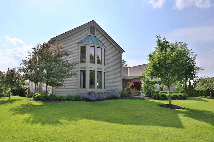 8765 Finlarig Drive Dublin, OH 43017 | MLS 219033711 - Delaware Photo 1