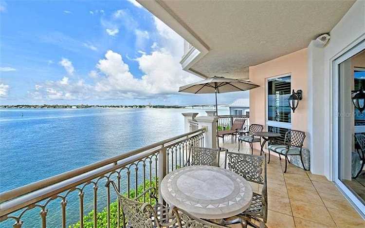 420 Golden Gate Point #500A Sarasota, FL 34236