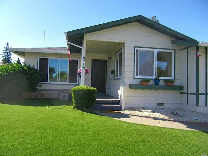 316 Rio Del Mar American Canyon, CA 94503 | MLS 21917923 Photo 1