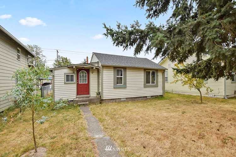288 18th Ave Longview, WA 98632