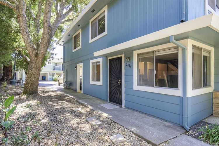 2014 W Steele Lane Santa Rosa, CA 95403 | MLS 21916547 Photo 1