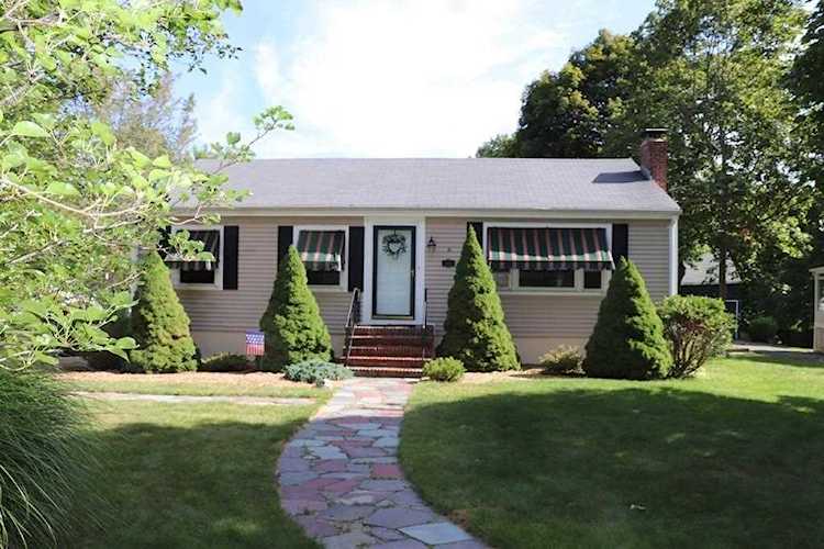 143 Robbins St Milton, MA 02186 | MLS 72560138 Photo 1