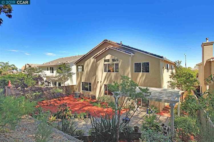 3617 Park Ridge Dr Richmond, CA 94806 | MLS 40881302 Photo 1