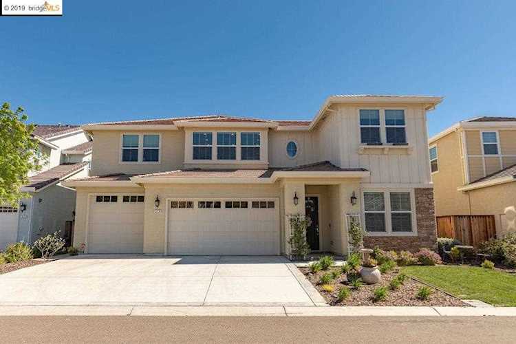 512 Harbor Cove Discovery Bay, CA 94505 | MLS 40876205 Photo 1