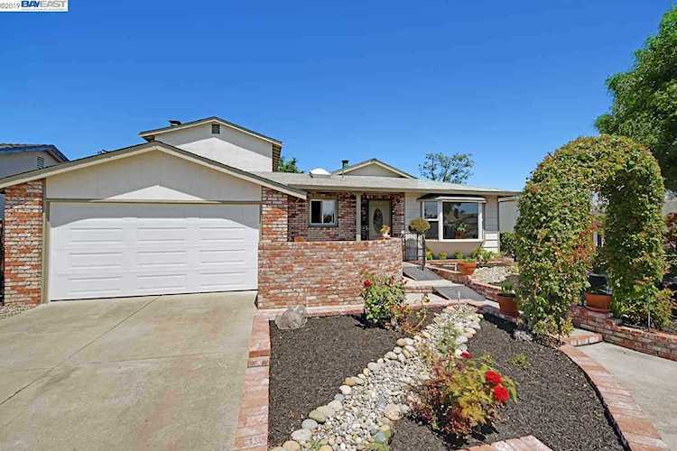 4923 Tenor Ct Fremont, CA 94538 | MLS 40877476 Photo 1
