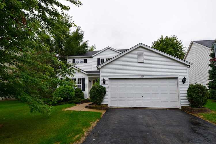 1717 Hidden Oaks Ct Plainfield, IL 60586