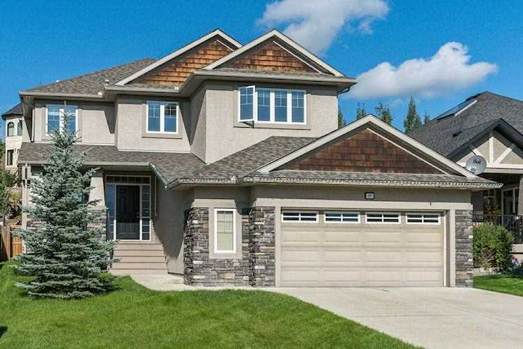 49 Elmont Estates Manor SW Calgary, AB T3H 5Y4