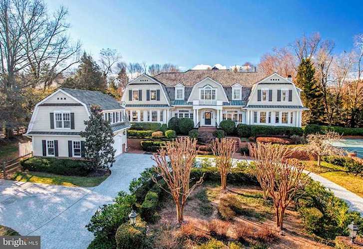 1144 Langley Ln Mclean, VA 22101