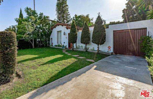 311 Doheny Drive Beverly Hills, CA 90211