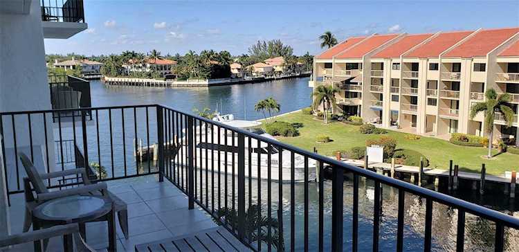 4750 S Ocean Boulevard #403 Highland Beach, FL 33487