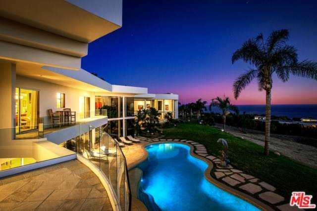 5941 Philip Avenue Malibu, CA 90265