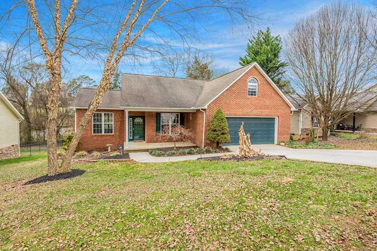 138 Flag Stone Way Clinton, TN 37716 | MLS 1069022 Photo 1