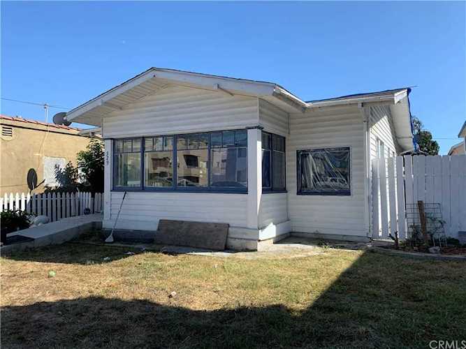 529 W 18th Street San Pedro, CA 90731 | MLS PV19216098 Photo 1