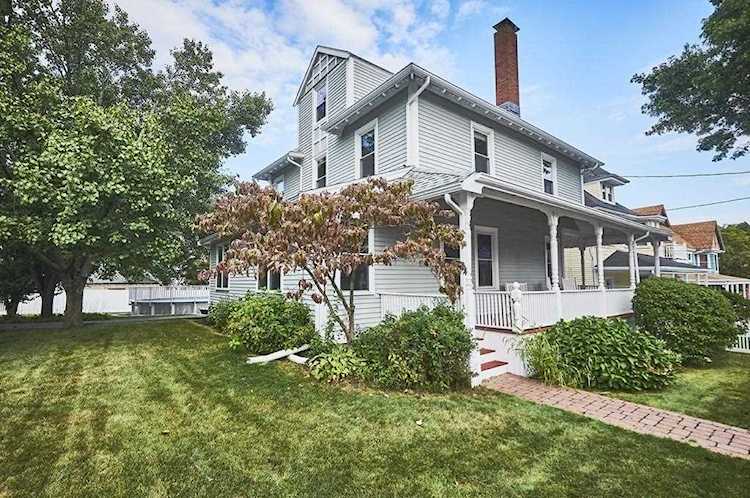 Winthrop Highlands Winthrop, 24 Quincy Avenue, MA, home for sale Photo 1