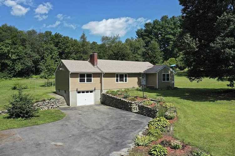 Groton, 31 Windmill Hill Rd, MA, home for sale Photo 1